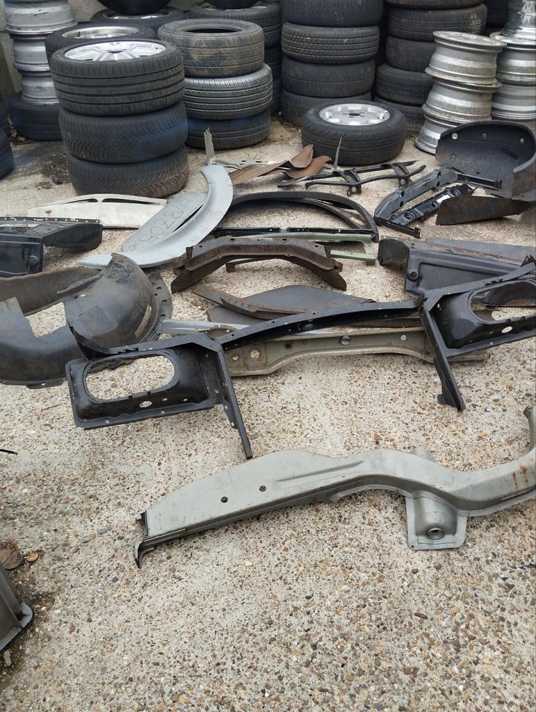 Pièces de carrosserie Mercedes 116, Neuf, Enlèvement ou Envoi, Pièces universelles, Capot moteur