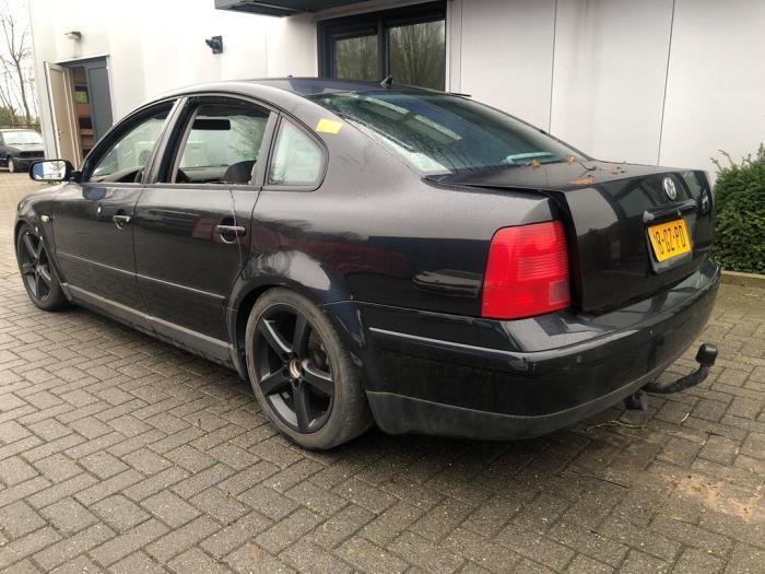Portière 4portes arrière gauche d'un Volkswagen Passat (LC, Volkswagen, -, 3 mois de garantie, Utilisé