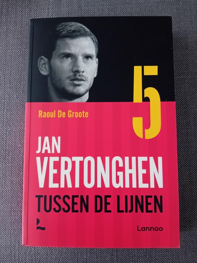 NIEUW Raoul De Groote - Jan Vertonghen, Boeken, Sportboeken, Nieuw, Ophalen of Verzenden