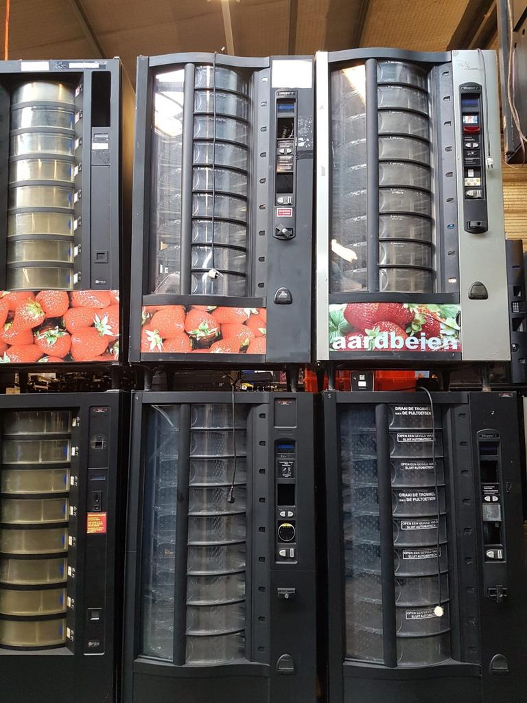 Boerderij automaat  voor  food  en non food, Ophalen