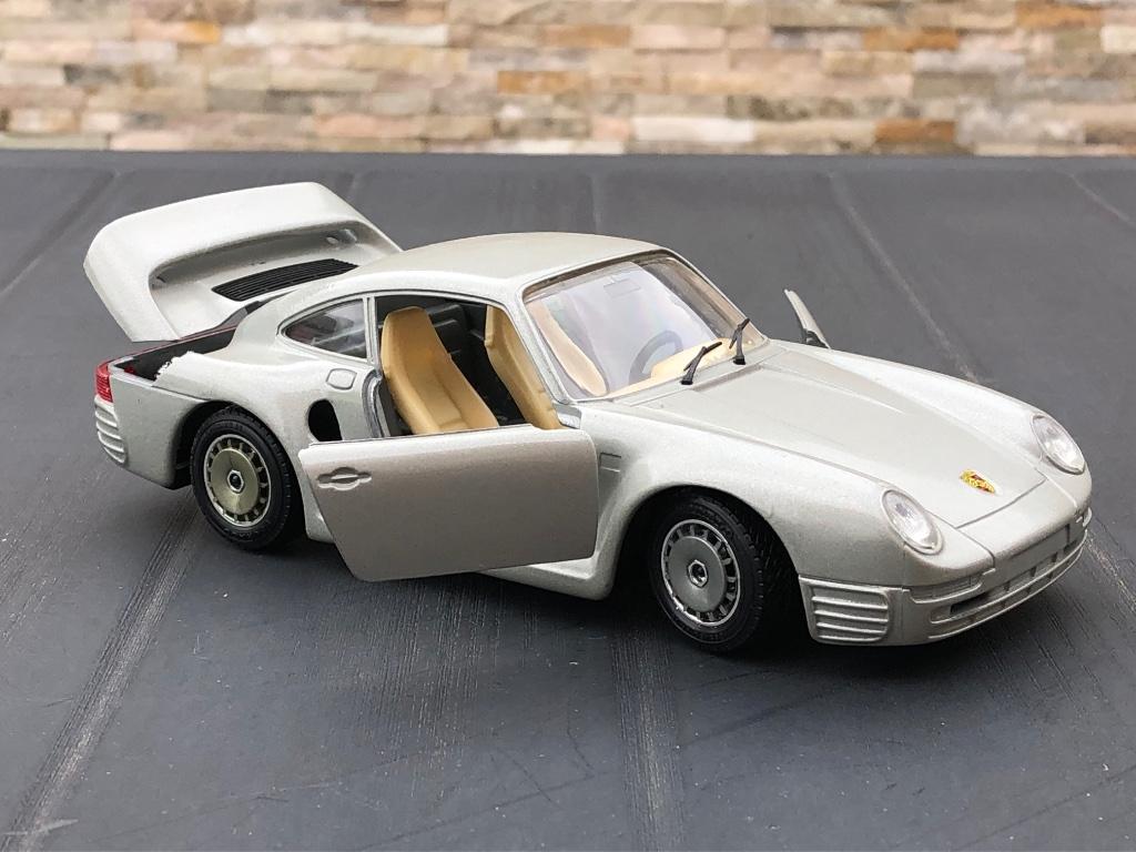 Burago Porsche 959 1/24, Ophalen of Verzenden, Zo goed als nieuw, Auto, Burago