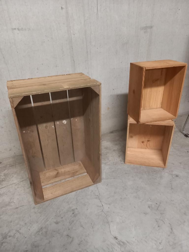 Oude kratten, Huis en Inrichting, Woonaccessoires | Kisten, Ophalen of Verzenden, Zo goed als nieuw