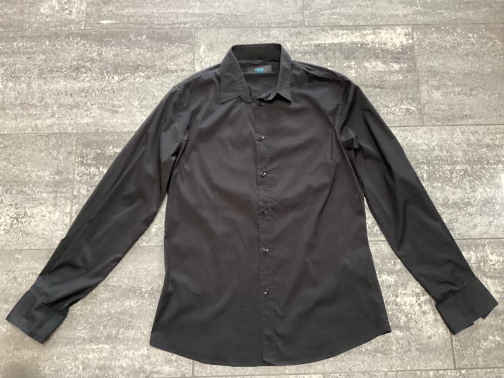 Chemise Versus Black M pour hommes, Tour de cou 39/40 (M), Enlèvement ou Envoi, Versus, Porté