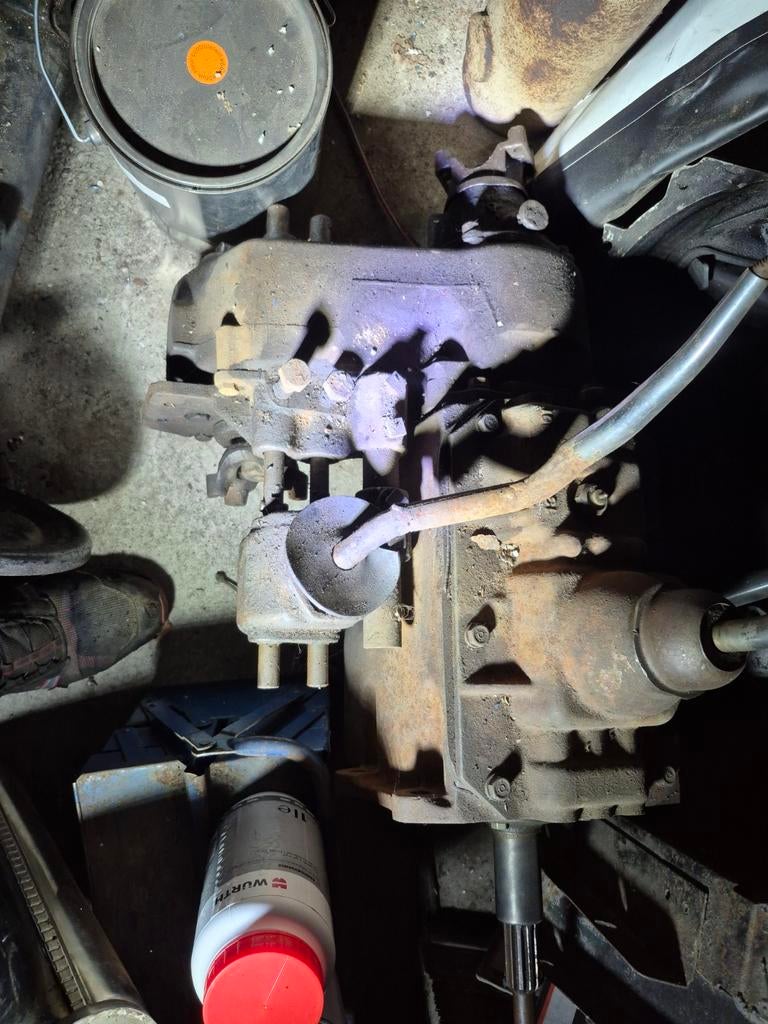 Jeep T18 versnellingsbak met dana 20 tussenbak., Ophalen, Gebruikt, Jeep