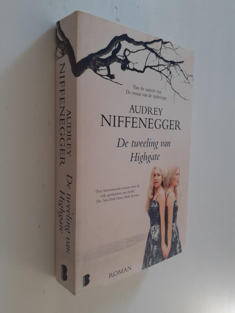 Audrey Niffenegger : De tweeling van Highgate, Enlèvement ou Envoi