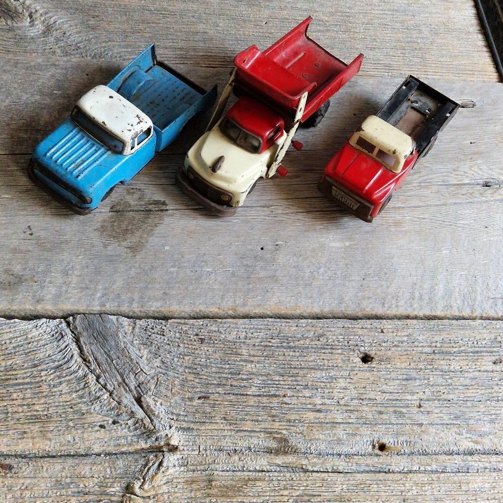 Jouets anciens 3 camions, Enlèvement ou Envoi