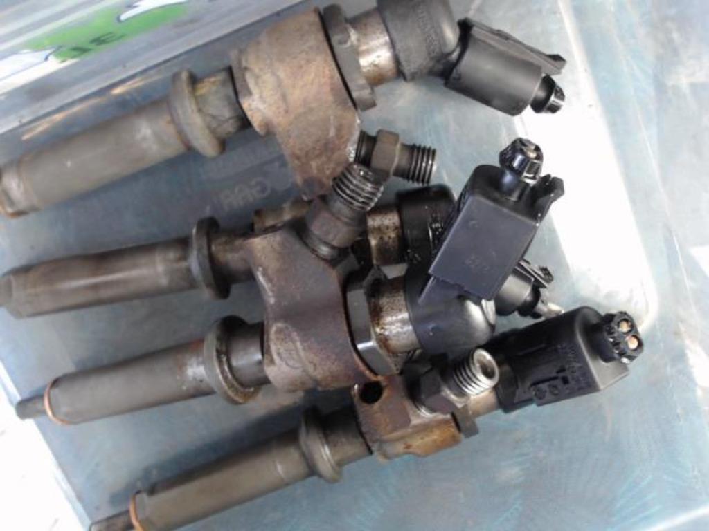 Injecteur Peugeot 307 2.0HDI 90  66Kw 2001-2005 LP/13332, Enlèvement ou Envoi, Utilisé, Peugeot