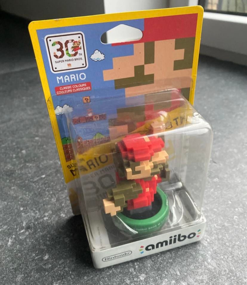Amiibo Mario 30th anniversary classic colours Nintendo, Consoles de jeu & Jeux vidéo, Envoi, Comme neuf