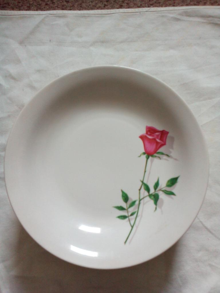 Assiettes Bareuther - Lot de 8, Maison & Meubles, Enlèvement, Comme neuf, Assiettes(s)