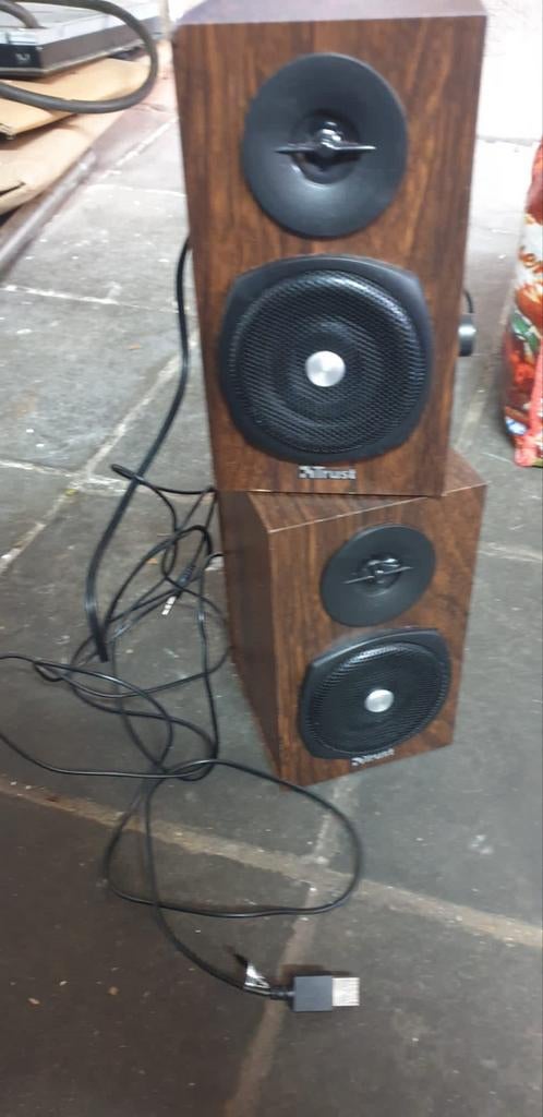 speakers, Enlèvement, Comme neuf
