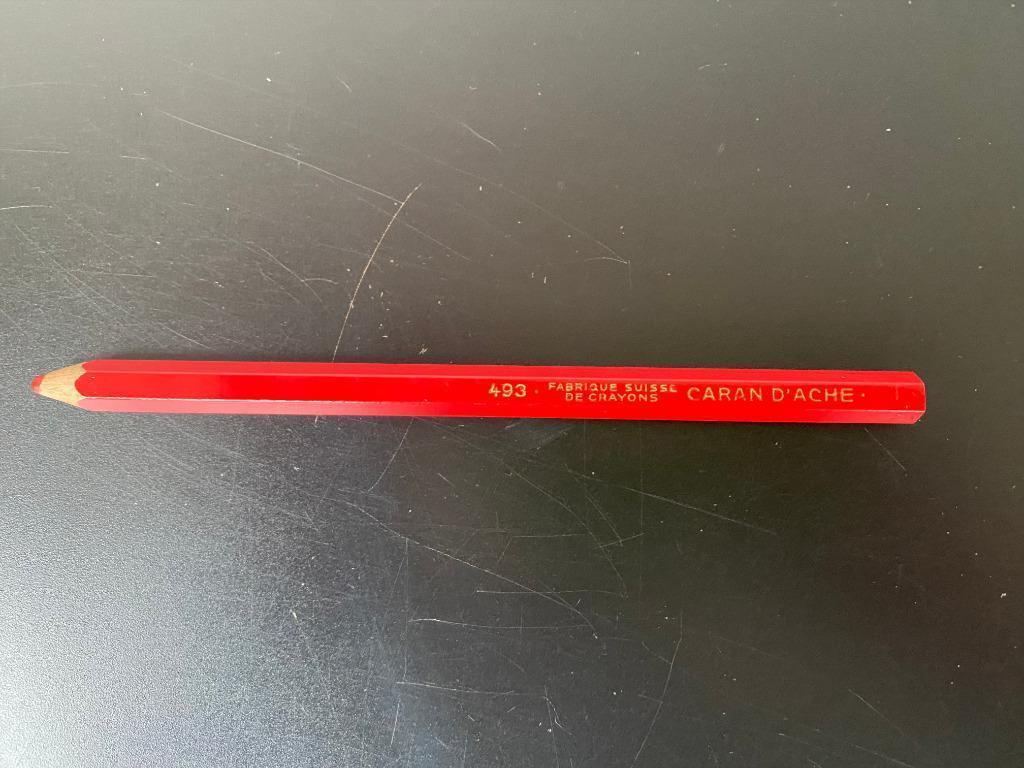 Vintage Rood Potlood Caran d'Ache 493, Antiek en Kunst, Curiosa en Brocante, Ophalen of Verzenden