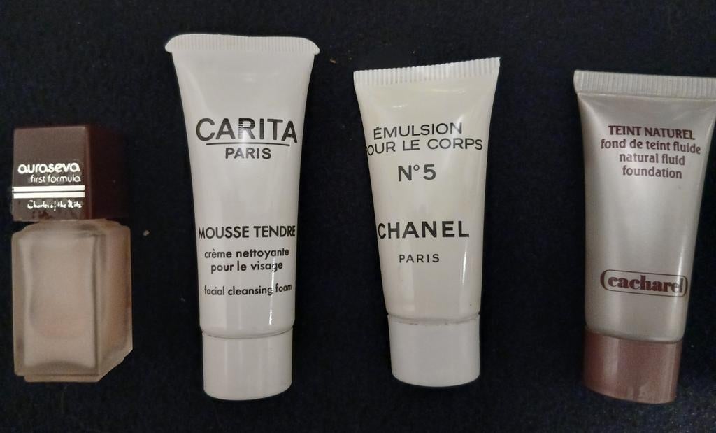 Lot vintage échantillons produits de beauté, Enlèvement ou Envoi