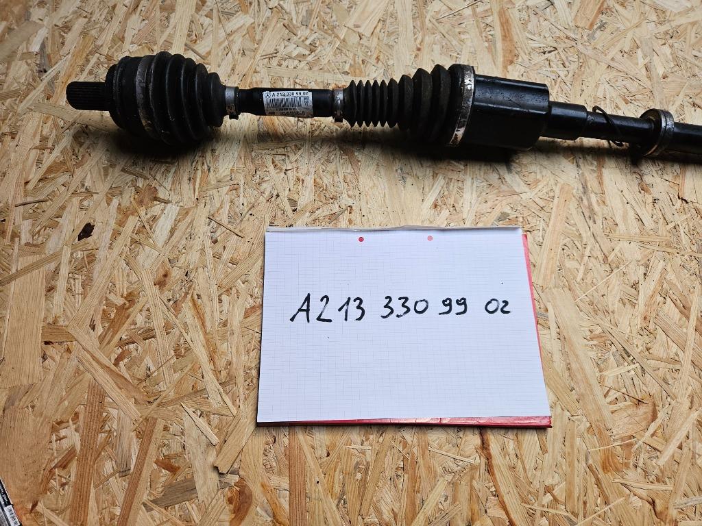 AANDRIJFAS Mercedes-Benz CLS E Klasse A2133309902, Auto-onderdelen, Remmen en Aandrijving, Mercedes-Benz, Gebruikt, Ophalen of Verzenden