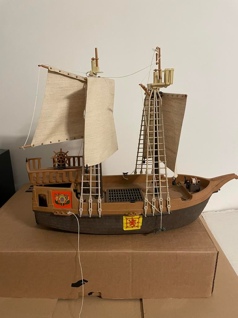 Playmobil, Ophalen
