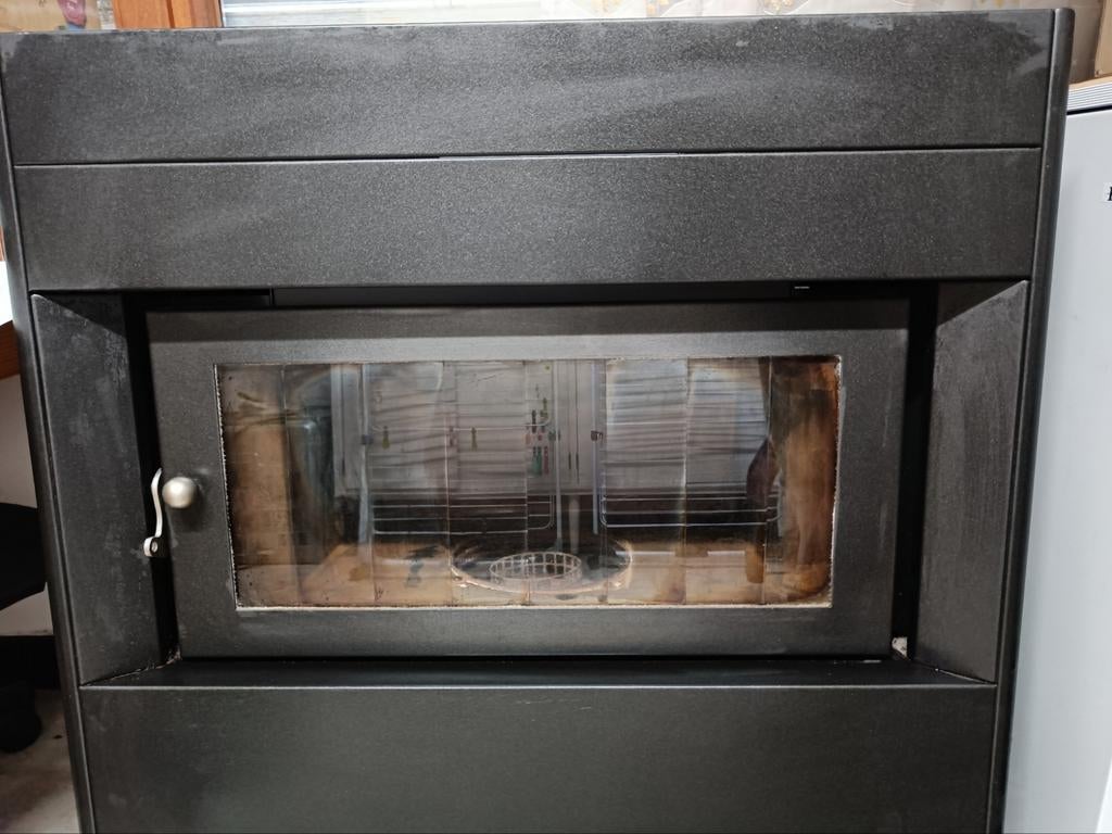 Poêle à mazout 9kw, Bricolage & Construction, Chauffage & Radiateurs, 800 watts ou plus, Enlèvement, Utilisé, 80 cm ou plus