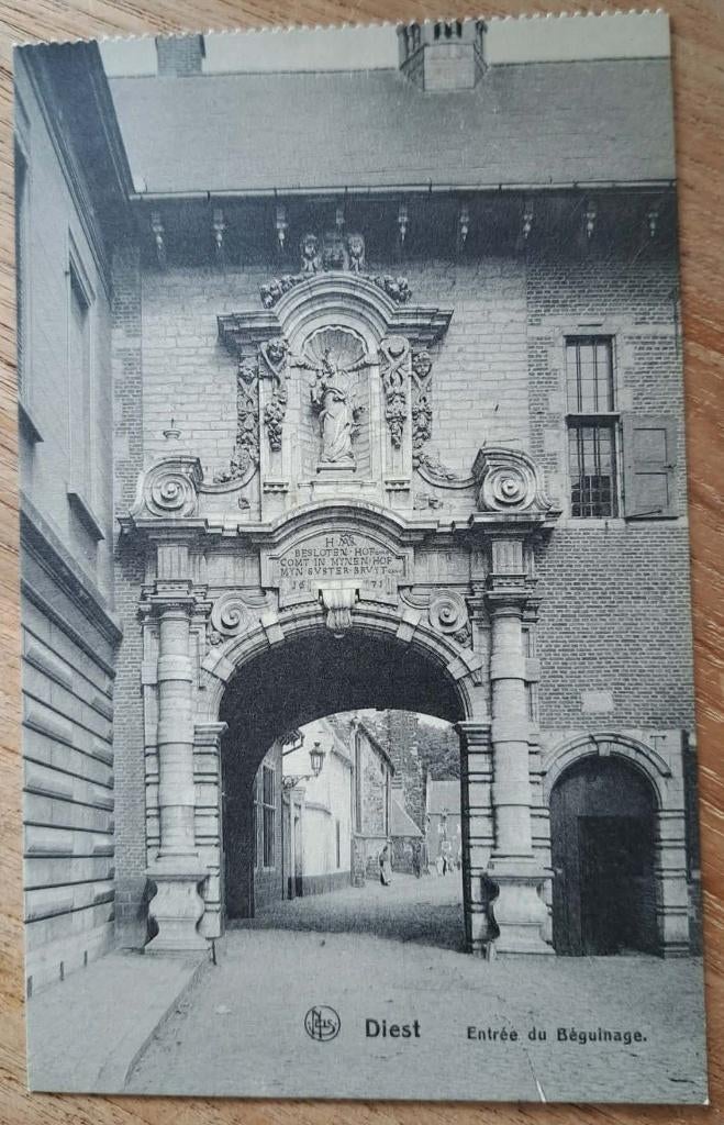 postkaart Diest - Entrée du Béguinage, Verzamelen, Ophalen of Verzenden, Ongelopen, Vlaams-Brabant