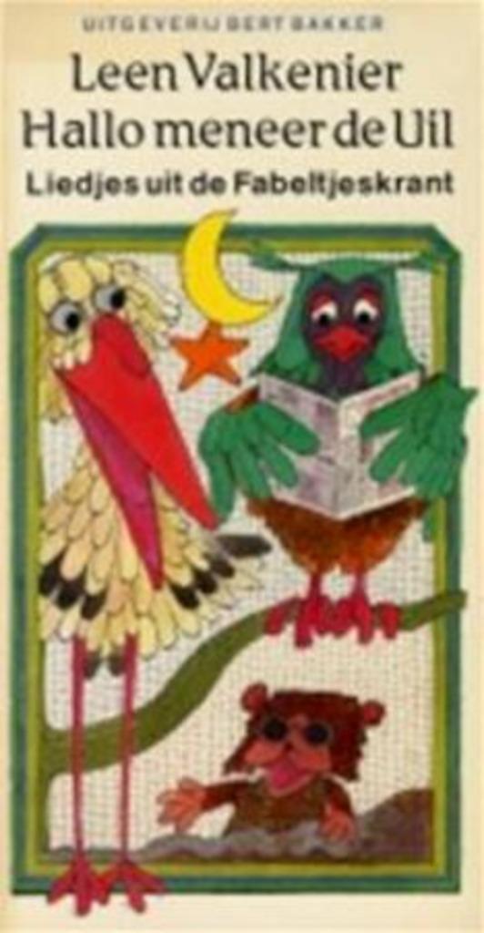 Hallo meneer de Uil / Leen Valkenier, Ophalen of Verzenden, Zo goed als nieuw