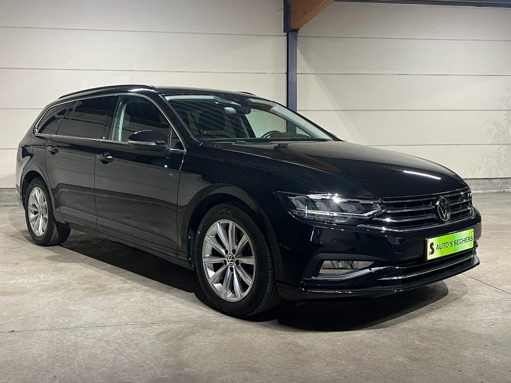 VW Passat Variant Business 1.5 TSI DSG, Auto's, Stof, Electronic Stability Program (ESP), Zwart, 122 g/km