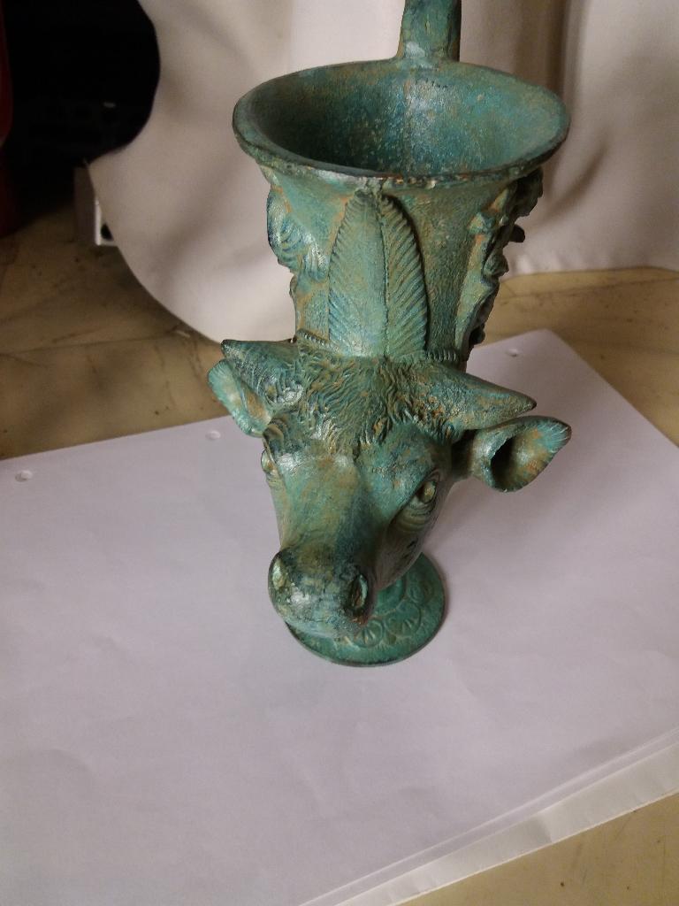 vase en bronze, Antiquités & Art, Antiquités | Bronze & Cuivre, Bronze, Enlèvement