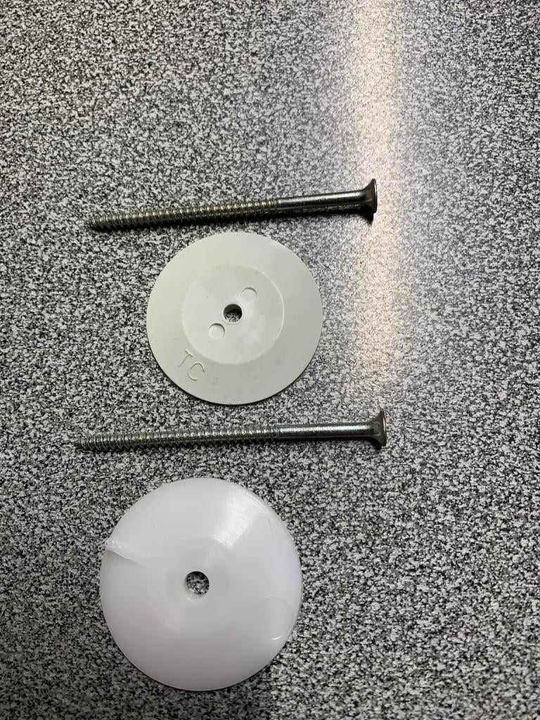 227 spaanderplaat - schroeven 7,5 cm met isolatieplaatjes, Ophalen, Nieuw