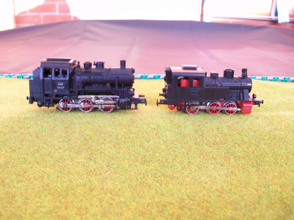 Marklin 2 locjes 3029 en 3000, Hobby & Loisirs créatifs, Analogique, Enlèvement ou Envoi, Courant alternatif, Utilisé