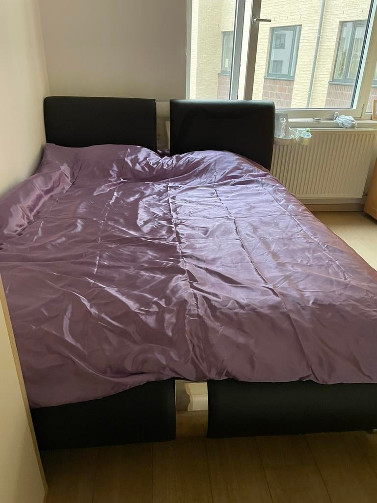 Lit ou Cadre de Lit dedign simili cuir brun chocolat 160x200, Maison & Meubles, Chambre à coucher | Lits, Neuf, Deux personnes