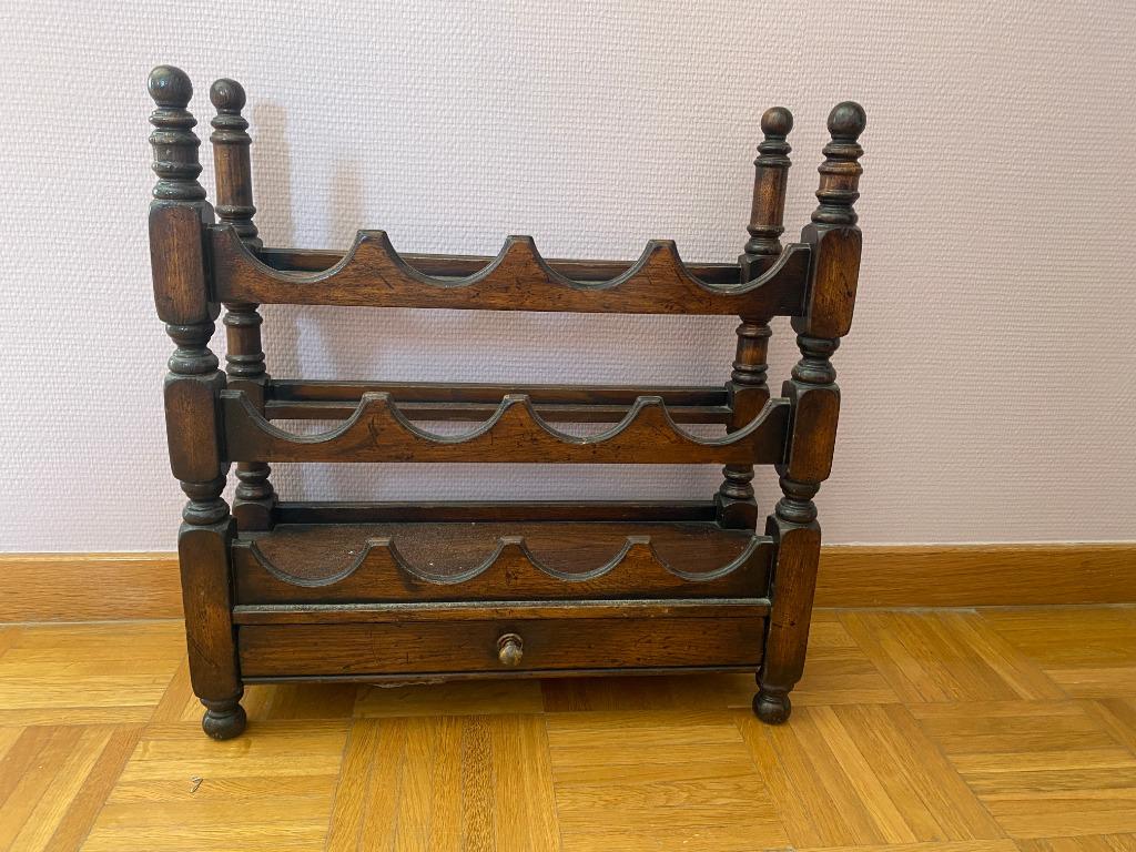 Casier à vin rustique, Synthétique, Enlèvement, 50 à 75 cm, 5 à 15 bouteilles