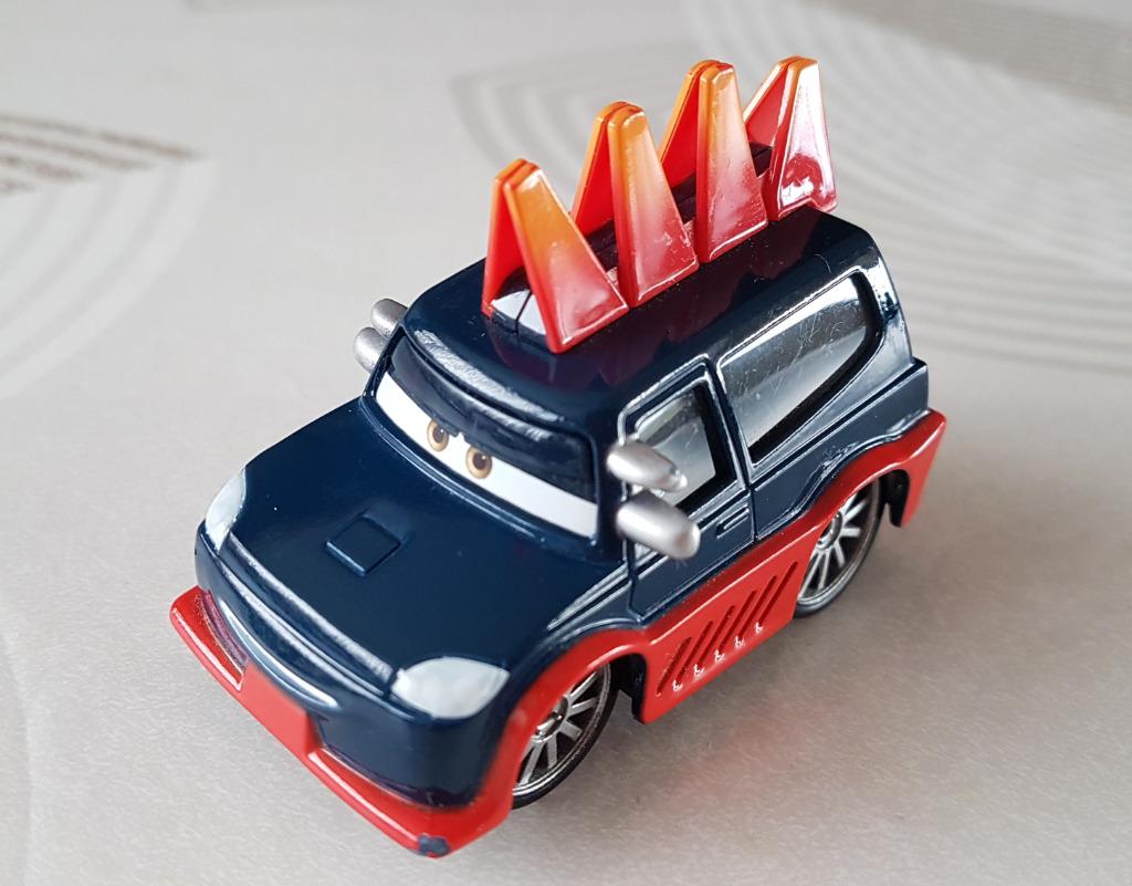 Cars 2 "Yokoza" auto, Enlèvement ou Envoi, Utilisé