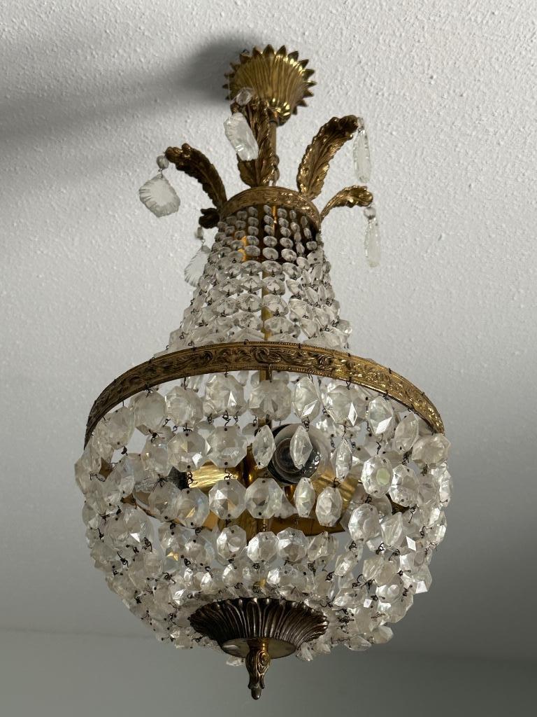 Lustre montgolfière antique à pampilles, Antiquités & Art, Antiquités | Éclairage, Enlèvement