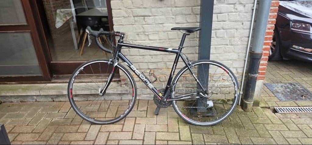 Beone zwarte koersfiets te koop, Ophalen