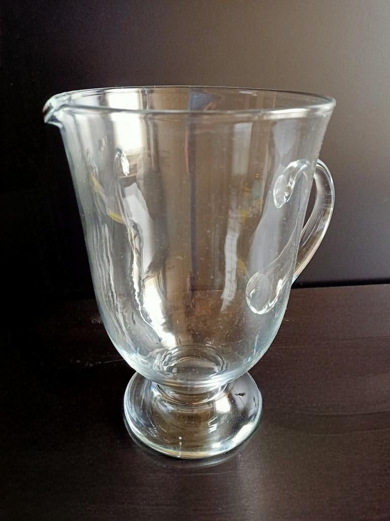 Carafe en verre flamant sur fond bas, Enlèvement ou Envoi
