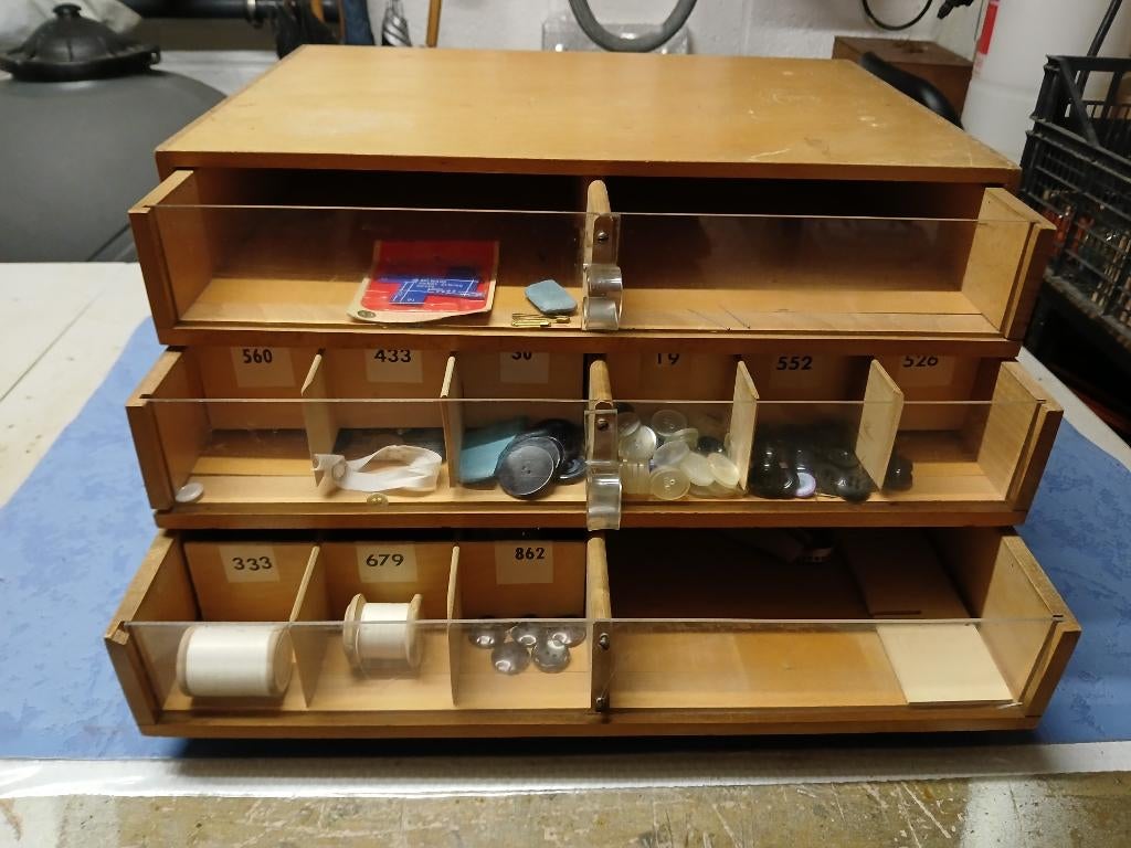 TUBOR TUBCA fourniturenmeubilair, Hobby en Vrije tijd, Naaien en Fournituren, Ophalen, Gebruikt, Overige typen