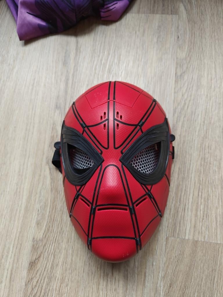 Spidermanmasker, Enlèvement, Comme neuf