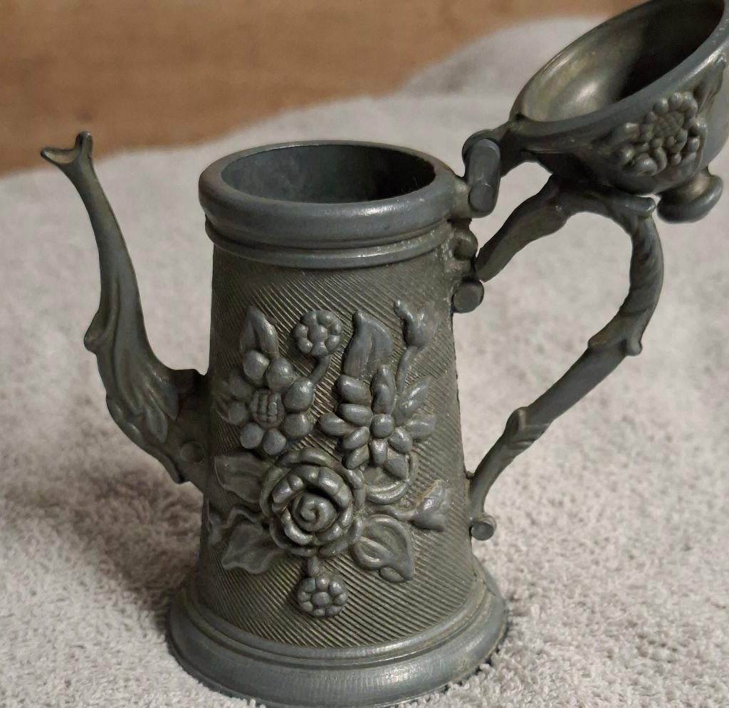 vintage tinnen theepotje, Antiek en Kunst, Curiosa en Brocante, Ophalen of Verzenden