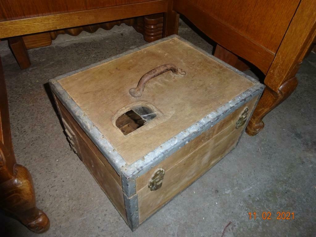 KL OUD HOUTEN KISTJE, Antiek en Kunst, Ophalen of Verzenden