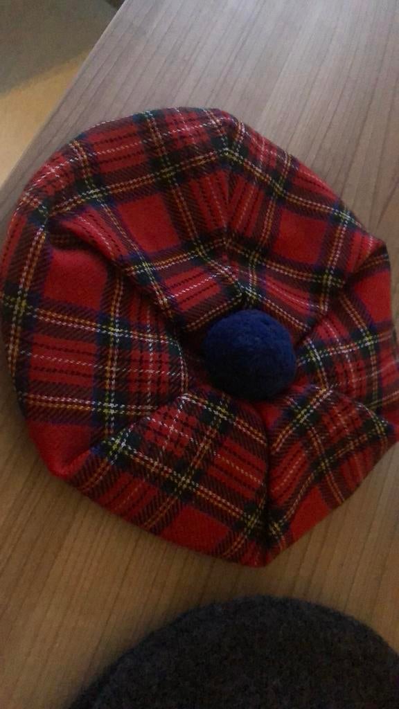 Très beau bonnet, Enlèvement ou Envoi, Neuf, Highland home, Fille