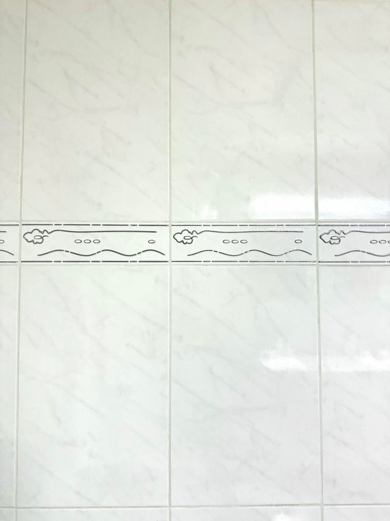 Keramische badkamertegels 50 x 31,5 cm (13m2) + Listels, Doe-het-zelf en Bouw, Ophalen, 40 tot 60 cm, Zo goed als nieuw, 10 m² of meer