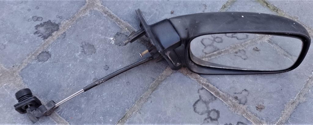 rechter buitenspiegel volkswagen passat 1900cl, Enlèvement, Utilisé, Droite, Volkswagen