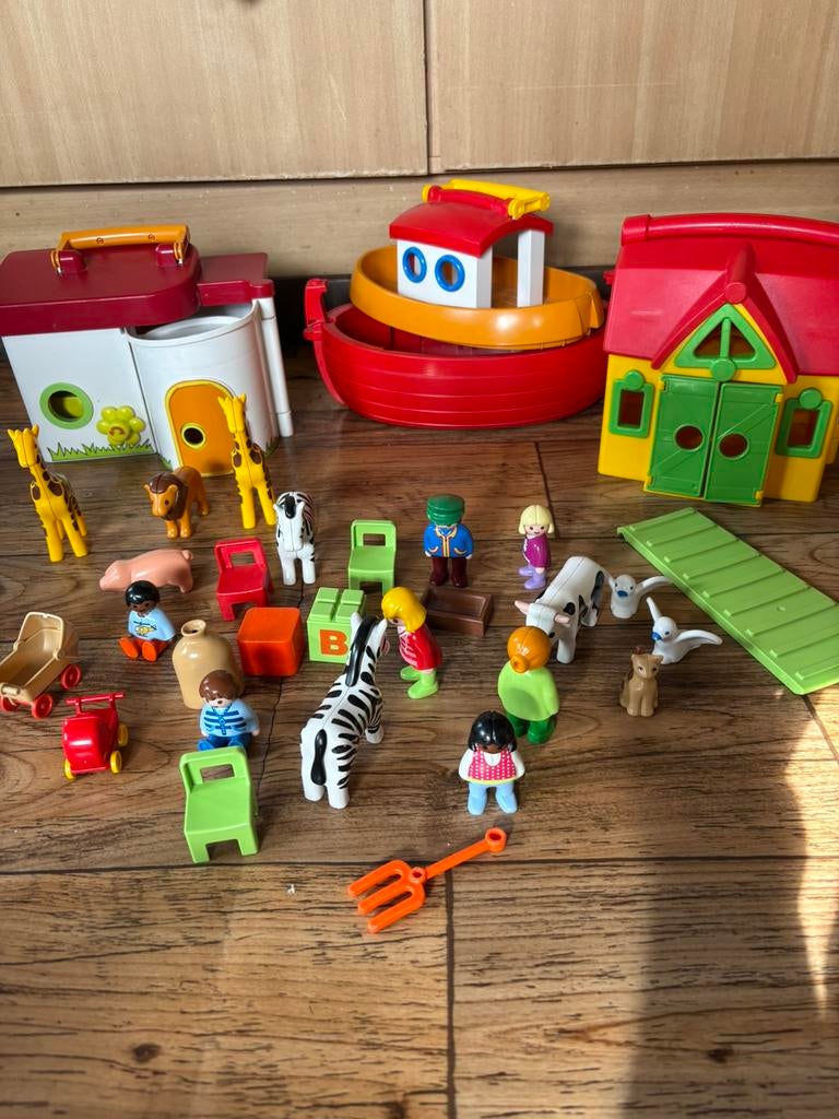 Playmobil meeneemhuisjes en boot, Ophalen