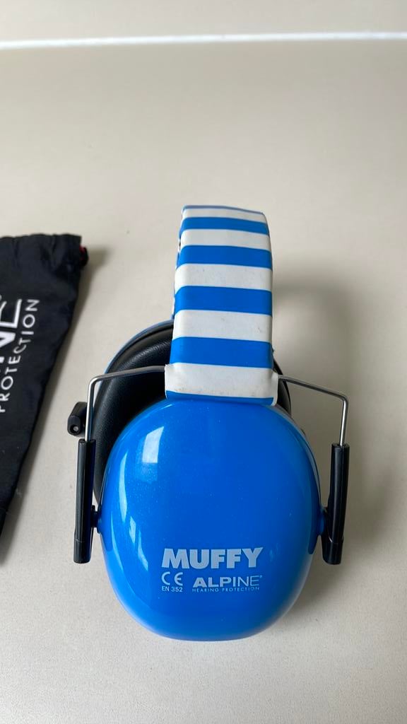 Alpine muffy, Enlèvement, Comme neuf