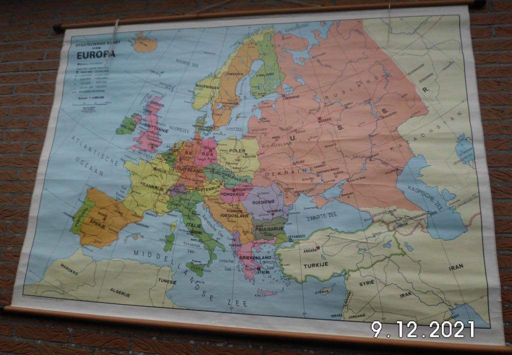 Mooie wandkaart Europa afmetingen zijn 160x 115, Enlèvement ou Envoi, Utilisé