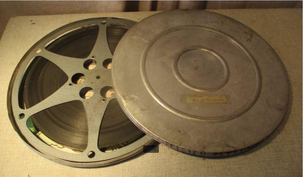 Grote oude 16mm Filmrol - Ecole des sous officiers - 35cm, Audio, Tv en Foto, Ophalen of Verzenden, 16mm film
