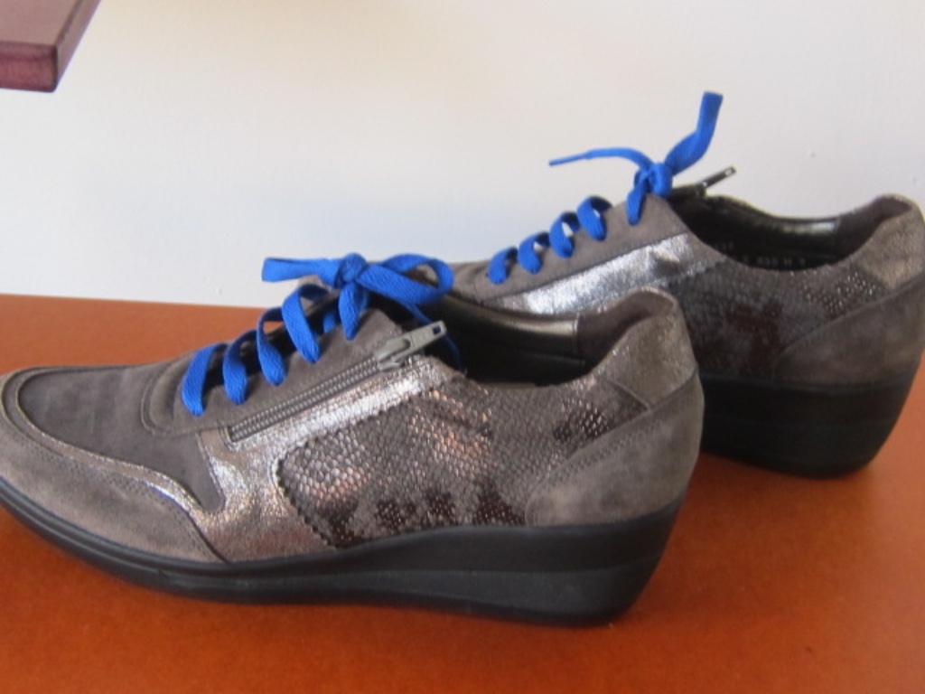 Schoenen dames Xsensible bruingrijs maat 40, Kleding | Dames, Schoenen, Xsensible, Schoenen met lage hakken, Overige kleuren, Ophalen of Verzenden