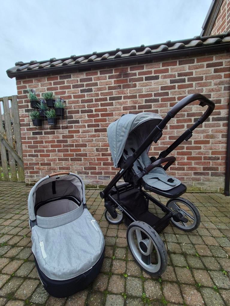Mutsy Igo kinderwagen met reiswieg, Avec nacelle, Enlèvement, Utilisé, Poussette