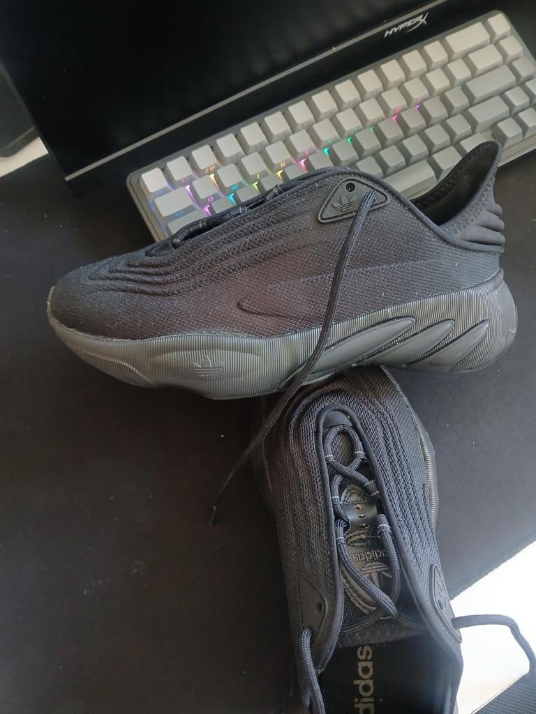 Adidas, Vêtements | Hommes, Chaussures, Neuf, Baskets, Noir, Enlèvement