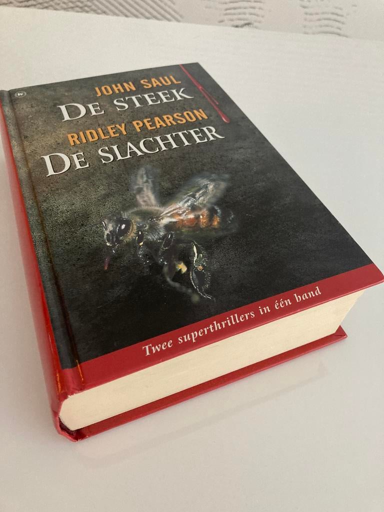 Boek John Saul De steek + Ridley Pearson De Slachter, Boeken, Gelezen, John Saul - Ridley Pearson, Ophalen of Verzenden, Amerika