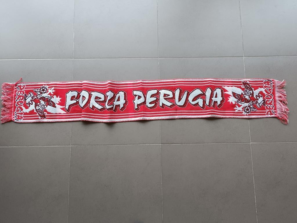 Sjaal Perugia, Enlèvement ou Envoi, Comme neuf