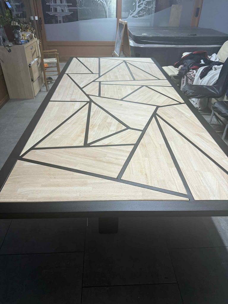 Table faite maison, Maison & Meubles, Enlèvement ou Envoi, Comme neuf