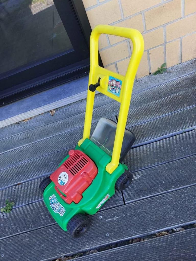 speelgoed grasmaaiertje, Ophalen, Gebruikt