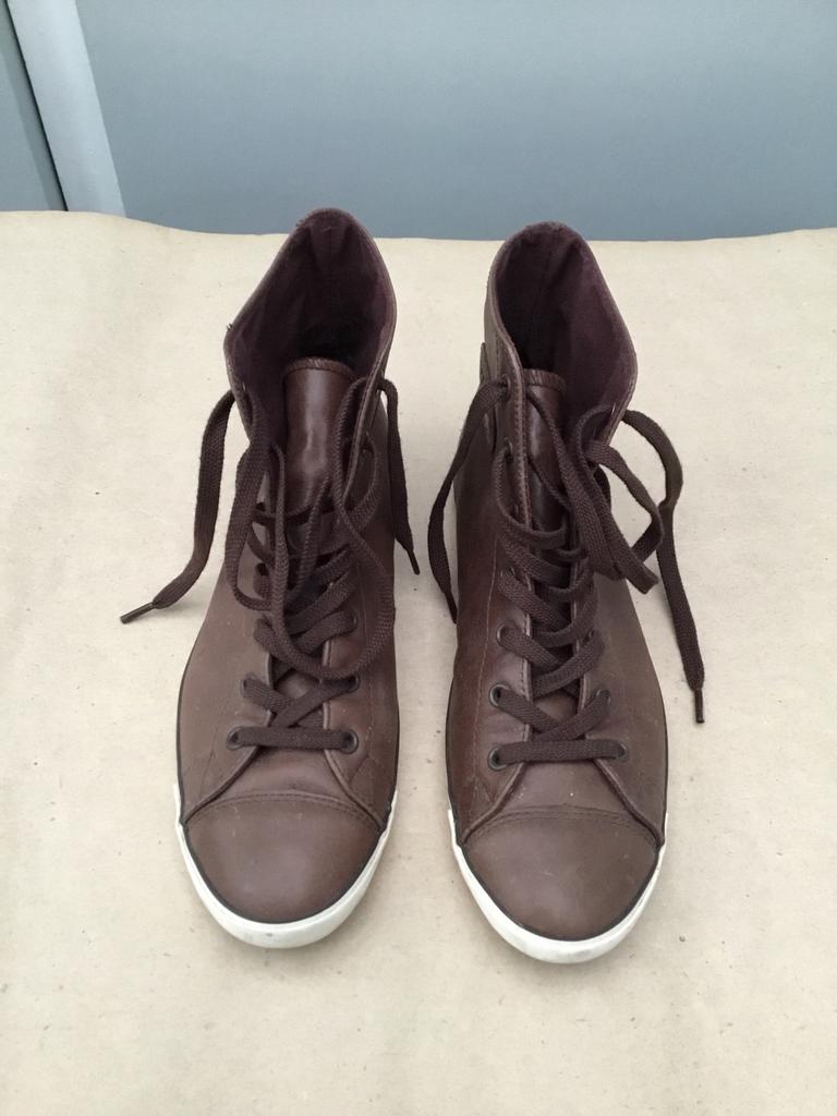 Schoenen sneakers Converse in bruin leder maat 40, Bruin, Ophalen of Verzenden, Zo goed als nieuw, Sneakers